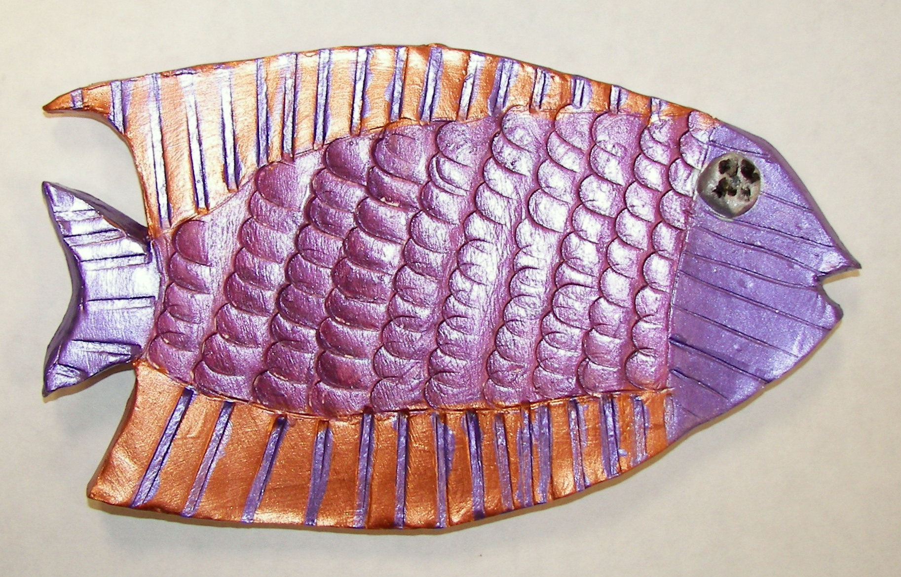 Textured Clay Fish Grade 4